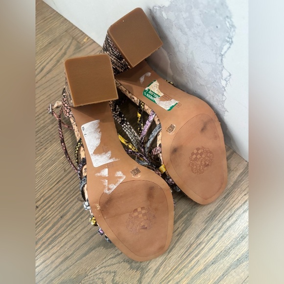 Vince Camuto Winvey Multi-Color Ankle Strap Block Heel size 6 - Picture 7 of 11